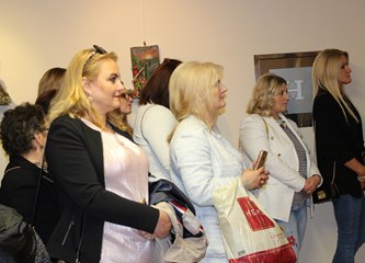Otvorenje izložbe Štefice Dianežević upriličili KUD-ovi Slavuj i Veleševec