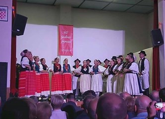 Svečanim koncertom KUD-a Gradići obilježeno 40 godina plesa i pjesme