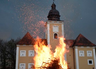 [FOTO] Jurjevski krijes gori i ovog proljeća: "Vjerujemo da ćemo Jurjevo ubuduće slaviti onako kako smo i navikli!"