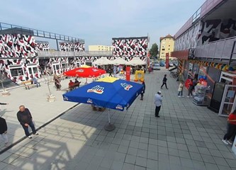 FOTO Mraclinska "Kova" od kontejnera izgradila novi obrtnički centar u Petrinji