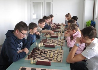 Šah u školu u organizaciji ŠK Polet