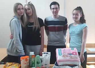 Gorička gimnazija prikupila pomoć za raseljene stanovnike iz Ukrajine