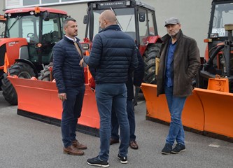 Zimska služba VG Komunalca spremna na sve uvjete: Ralice čeka 630 kilometara prometnica