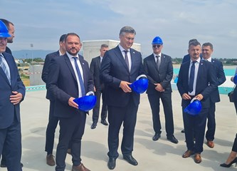 Plenković i Ačkar održali radni sastanak pa posjetili gradilište Poduzetničkog inkubatora u Podložnici