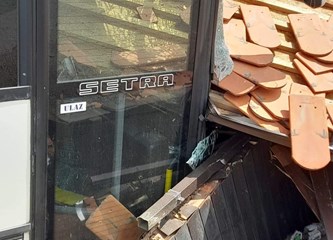 Autobus u Gornjem Hruševcu sletio s ceste, ima ozlijeđenih