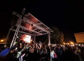 FOTO/VIDEO Goričke večeri otvorene taktovima najvećih hitova Magazina