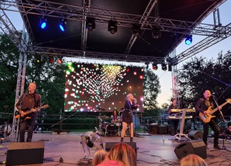 FOTO/VIDEO Goričke večeri otvorene taktovima najvećih hitova Magazina