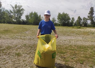 Vrijedni volonteri okupljeni u Udruge iz Novog Čiča očistili okoliš oko jezera