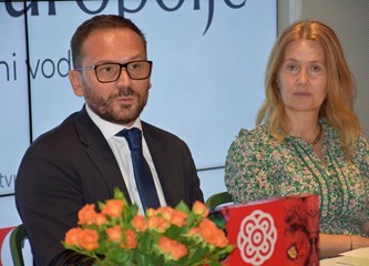 Štrukli "Cipov", obrt "HoTur", Mon Ami i Hrvatska pošta dobitnici "Ruže Zagrebačke županije": "Bez vas nema turizma"