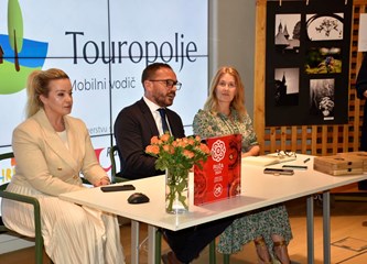 Štrukli "Cipov", obrt "HoTur", Mon Ami i Hrvatska pošta dobitnici "Ruže Zagrebačke županije": "Bez vas nema turizma"