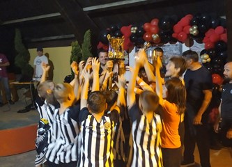 [FOTO] Partizan preko Zvezde do trofeja 13. Alpas Cupa Grada Velike Gorice: Vidimo se i iduće godine u Kurilovcu!