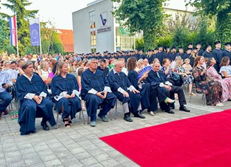 FOTO Svečana promocija na Veleučilištu Velika Gorica: Diplome primilo 145 studenata
