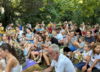 Tradicija prošlih vremena oživjela u Vukovini na ljetnoj manifestaciji "Vidim, čujem i mirišem ljeto"