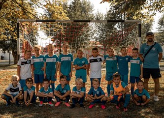 Održana prva sportsko - humanitarna manifestacija "Idemo na Školsko"