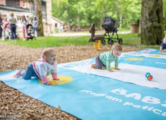 Imate bebu koja puzi? Dođite na Tuđmanac na prvu BABYSTEPS puzijadu – natjecanje u puzanju