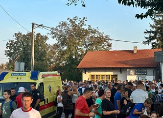 (FOTO) Vjernici na putu prema Svetištu: Hodočašćem Velikogoričani više od tri desetljeća zahvaljuju Majci Božjoj Bistričkoj što je sačuvala grad od ratnih razaranja