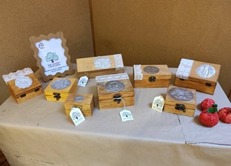 (FOTO) Tradicijski motivi Turopolja u dječjim očima okrunjeni izložbom