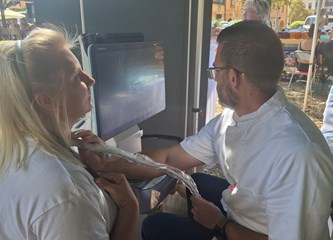 (FOTO) Domaće delicije izmamile Velikogoričane na "Petek na Gorice"