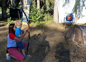 FOTO Građani proveli dan pod krošnjama turopoljskog hrasta: "Žirovina je spoj tradicionalnog i modernog koji nas vraća našoj šumi"