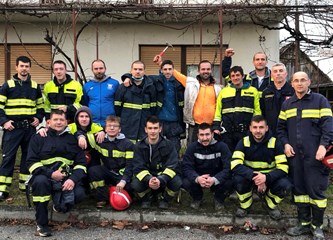 DVD Velika Buna - Razigrani 70-godišnjak koji želi na Olimpijadu