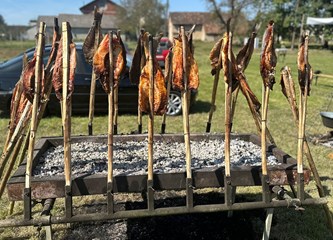 FOTO "Kotlić u Čiču" uspješno okupio mještane, a najbolji su spremili "Fini dečki"