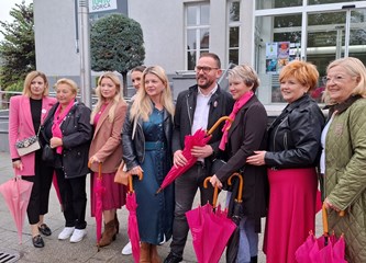 Ružičasta povorka podrške ženama oboljelima od raka dojke prošla gradom: „Naručite se već danas na pregled i spriječite ovu opaku bolest”