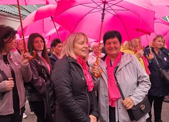 Ružičasta povorka podrške ženama oboljelima od raka dojke prošla gradom: „Naručite se već danas na pregled i spriječite ovu opaku bolest”