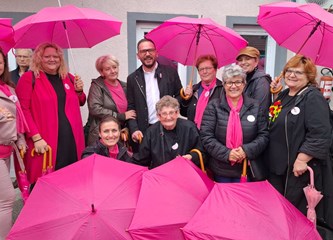 Ružičasta povorka podrške ženama oboljelima od raka dojke prošla gradom: „Naručite se već danas na pregled i spriječite ovu opaku bolest”