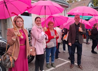 Ružičasta povorka podrške ženama oboljelima od raka dojke prošla gradom: „Naručite se već danas na pregled i spriječite ovu opaku bolest”