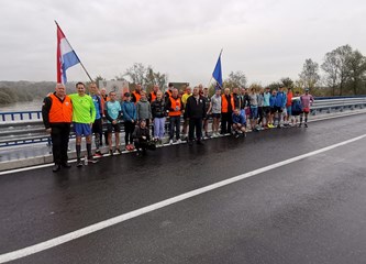 Rekordan broj sudionika na 7. Memorijalnoj utrci HVIDR-e VG: Trčali u čast poginulim, umrlim i nestalim braniteljima Domovinskog rata