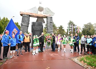 Rekordan broj sudionika na 7. Memorijalnoj utrci HVIDR-e VG: Trčali u čast poginulim, umrlim i nestalim braniteljima Domovinskog rata