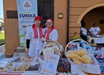 FOTO: Velikogoričani u velikom broju posjetili Dječji Gastro Turopolja i uživali u domaćim delicijama