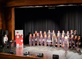 Gradski zbor Franjo pl. Lučić osvojio srebro na 57. Susretu hrvatskih pjevačkih zborova u Pazinu