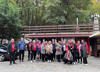 Gradski zbor Franjo pl. Lučić osvojio srebro na 57. Susretu hrvatskih pjevačkih zborova u Pazinu