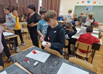 U Velikoj Mlaki obilježen Dan kravate etnoradionicom „Podgutnica – ponos Turopolja“