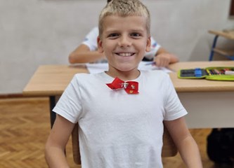 U Velikoj Mlaki obilježen Dan kravate etnoradionicom „Podgutnica – ponos Turopolja“