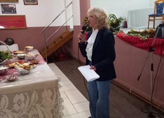 Izložbom „Starinska hiža” i predstavom „Ljubavna zmešancija” gostiju iz Krapine obilježena tradicionalna manifestacija „Jesen u Kurilovcu”