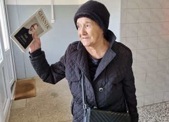 FOTO Pročitaj pa vrati: Mini knjižnice osvanule u velikogoričkim zgradama, stanari oduševljeni