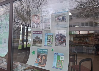 FOTO: Informativno-edukativna izložba na temu esperanta postavljena u izlogu Galženice