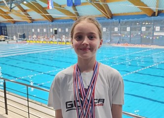 Sjajni rezultati mladih nada Plivačkog kluba Gorica: Elena Bajlović s medaljama oko vrata, Ily Nagy isplivala normu za kadetsko prvenstvo Hrvatske