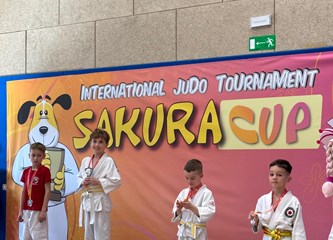 Hrabrost, borbeni duh i veliko srce mladih judaša Kokice i Pinkyja na Sakura kupu: I hrpa osvojenih medalja