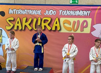 Hrabrost, borbeni duh i veliko srce mladih judaša Kokice i Pinkyja na Sakura kupu: I hrpa osvojenih medalja