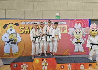 Hrabrost, borbeni duh i veliko srce mladih judaša Kokice i Pinkyja na Sakura kupu: I hrpa osvojenih medalja