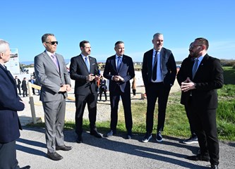 Polaganjem kamena temeljca počela gradnja kampa HNS-a u Velikoj Gorici: „Ovdje ćemo stvarati nove Vatrene”