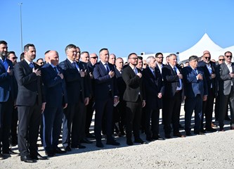 Polaganjem kamena temeljca počela gradnja kampa HNS-a u Velikoj Gorici: „Ovdje ćemo stvarati nove Vatrene”