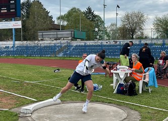 Tri zlata, četiri srebra i dvije bronce za Uspon u Vinkovcima: Martina Krog postavila državni rekord, Mirnes Omerhodžić imao drugi najbolji rezultat mitinga