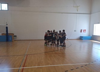 Spremni za veliko finale i povijesni uspjeh goričke odbojke: Najmlađi kadeti OK Gorica bore se u Zadru za naslov prvaka Hrvatske!