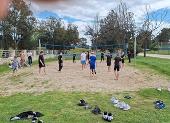 Spremni za veliko finale i povijesni uspjeh goričke odbojke: Najmlađi kadeti OK Gorica bore se u Zadru za naslov prvaka Hrvatske!