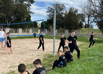 Spremni za veliko finale i povijesni uspjeh goričke odbojke: Najmlađi kadeti OK Gorica bore se u Zadru za naslov prvaka Hrvatske!