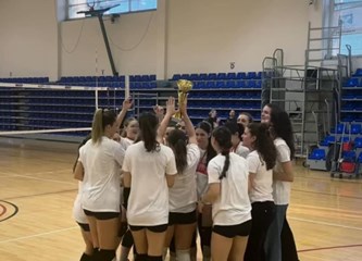 Trener Bišćan i 'savršene' Hokice ne misle se na ovome zaustaviti: Treba nastaviti raditi, treba uvijek ostati ambiciozan i tražiti još veći sportski rezultat!